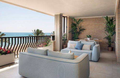 Benicassim Apartment | Luxury apartment in front of the sea