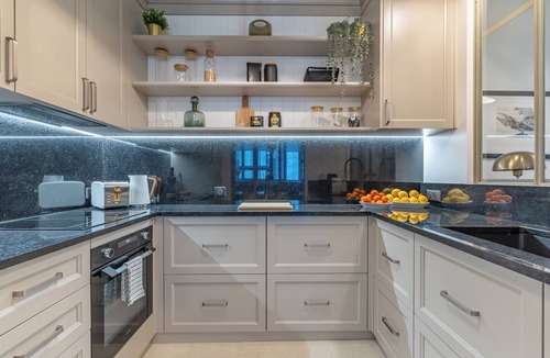 Porte-Dauphine Apartment | Luxury apartment in the heart of the very chic 16th arrondissement of Paris