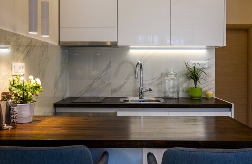 Seget Vranjica Apartment | Luxury apartment literally on the beach - whirlpool and sauna