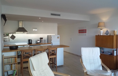 Port-Vendres Apartment | Luxury apartment near the Port - terrace, air conditioning, parking