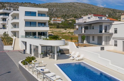 Seget Vranjica Apartment | Luxury Apartment Nautica with Pool III