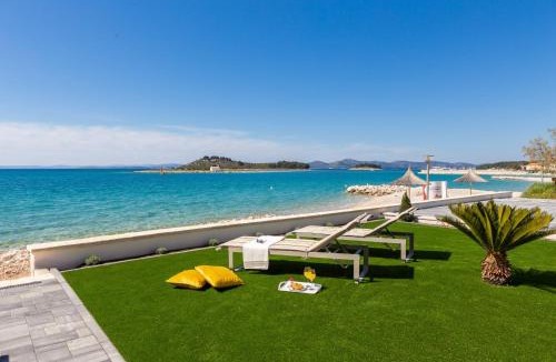 Pakostane Apartment | Luxury Apartment Sea