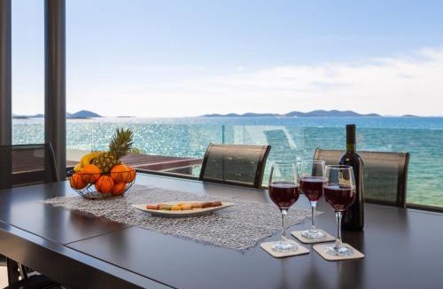 Pakostane Apartment | Luxury Apartment Sea