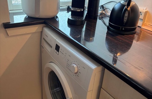 Copenhagen SV Apartment | Luxury Apartment Super King Bed Near City Center Sleeps 4