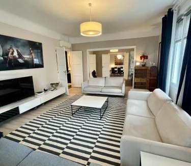 Ternes Apartment | Luxury apartment Times Square district