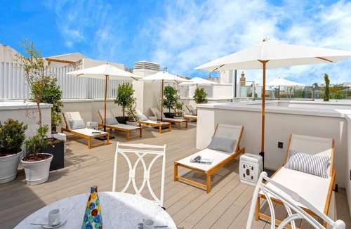 Triana Apartment | Luxury apartment Torre del Oro view. Betis XI
