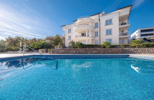 Vantacici Apartment | Luxury apartment Tunera 8