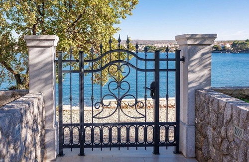 Vantacici Apartment | Luxury apartment Tunera 8