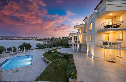Vantacici Apartment | Luxury apartment Tunera 2