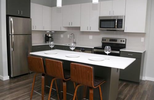 Reading Apartment | Luxury Apartment W Gym, Steps From Commuter Rail #2013