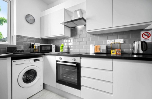 Edgbaston Apartment | Luxury Apartment - WiFi