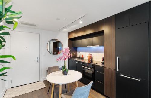 Shaughnessy Village House | Luxury Apartments with View & Indoor Heated Pool