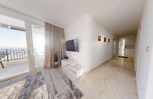 Moca Apartment | Luxury App. RUBIN in Makarska with dream view, pool, balcony, elevator, parking, WLAN