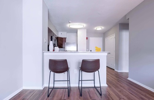 White Plains Apartment | Luxury Apt Downtown Near Train