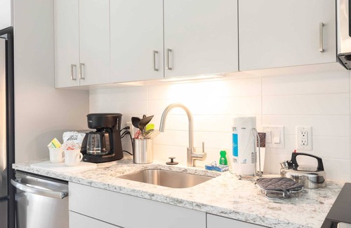 Seaport District Apartment | Luxury Apt Downtown Seaport