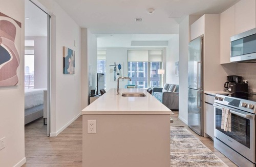 Seaport District Apartment | Luxury Apt Downtown Seaport