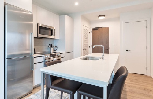 Seaport District Apartment | Luxury Apt Downtown Seaport