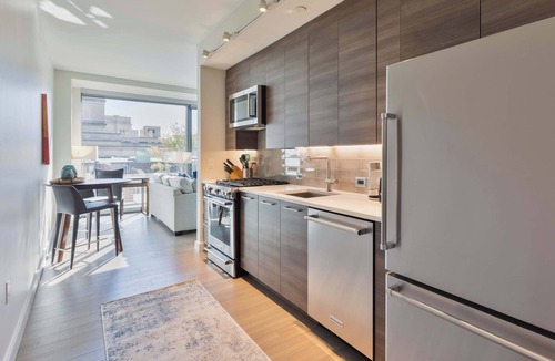 Back Bay Apartment | Luxury Apt In Heart of Back Bay
