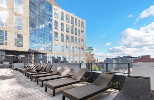 South End House | Luxury apt in South end