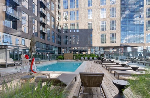 South End House | Luxury apt in South end