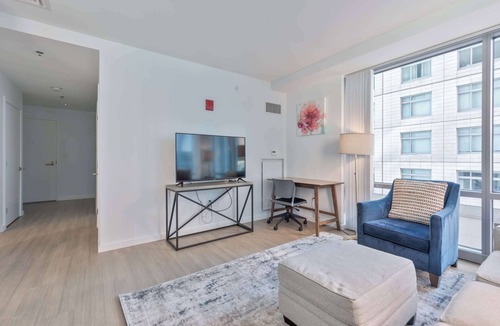 East Cambridge Apartment | Luxury Apt Near Kendall Square