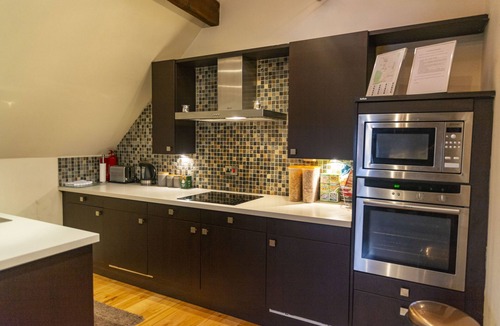 Whitefield Apartment | Luxury Apt No. 2 - One Bed Apartment