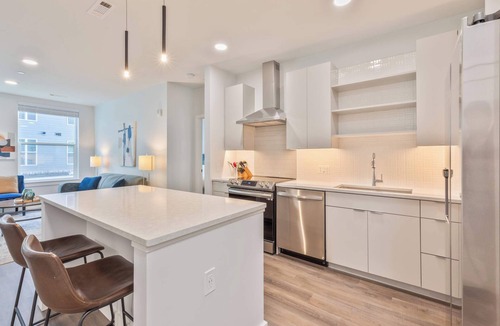 Piety Corner Apartment | Luxury Apt with Rooftop Terrace and Pool