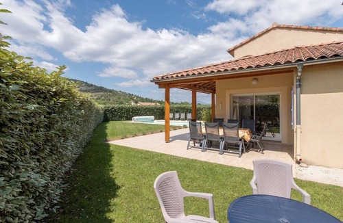 Vallon-Pont-d'Arc Villa | Luxury Ardeche Villa | Villa Avallon | 4 Bedrooms | Private Pool