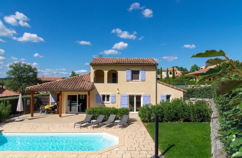 Vallon-Pont-d'Arc Villa | Luxury Ardeche Villa | Villa Aux Lions | 4 Bedrooms | Private Pool & Perfect