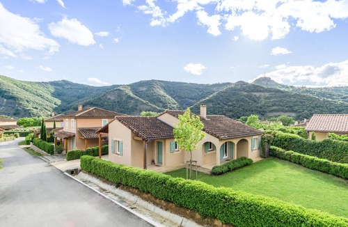 Vallon-Pont-d'Arc Villa | Luxury Ardeche Villa | Villa Lavande | 2 Bedrooms | Private Pool