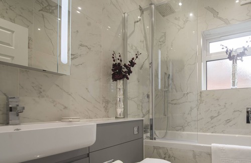 Ascot Apartment | Luxury Ascot Apartment Close To Racecourse No 5