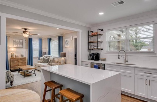 Augusta Villa | Luxury Augusta Bungalow