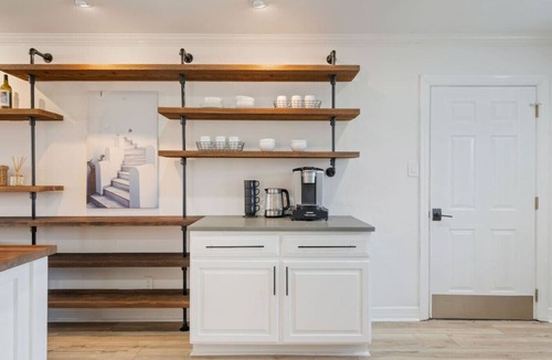 University Hills and Windsor Park House | Luxury Austin Retreat w/Pool, Games, Sleeps 12