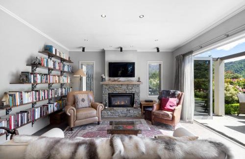 Arrowtown House | Luxury Away - Arrowbrae