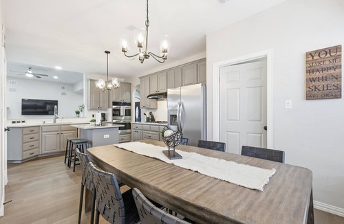 Lewisville House | Luxury Backyard Pool & Patio Oasis (4-BD/2.5-BA)