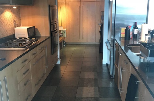 Canton Condo | Luxury Baltimore Escape