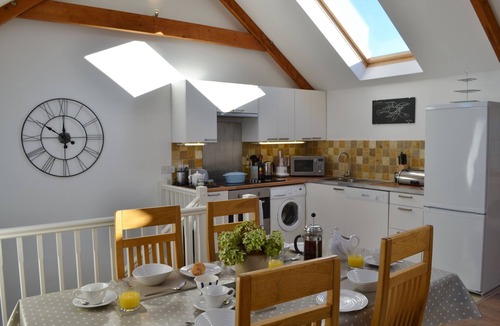 Stenalees Cottage | Luxury Barn Conversion -Ideal Location for both Coasts and Eden Project