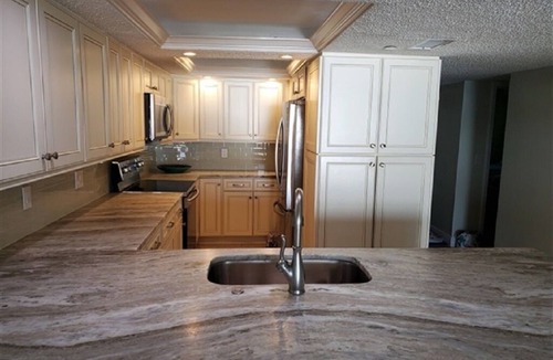Madeira Beach Condo | Luxury Beach Escape near John's Pass - Seaview #403