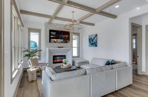 Crystal Beach House | Luxury Beach House Glow in dark golf Game Room