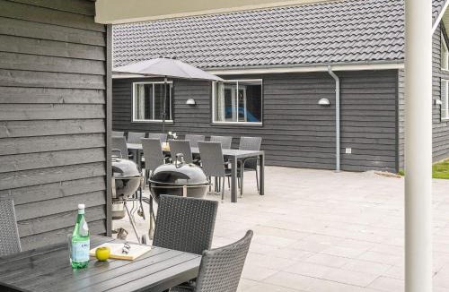 Mommark Strand House | Luxury Beach House for 20