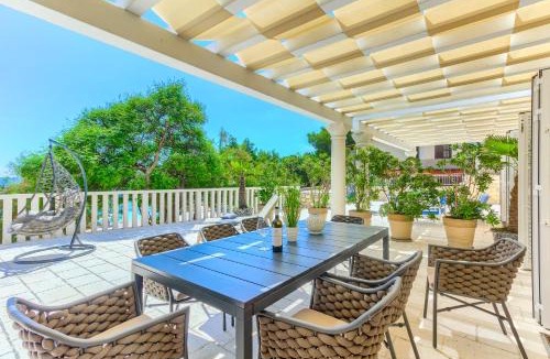 Ivan Dolac Apartment | Luxury beach