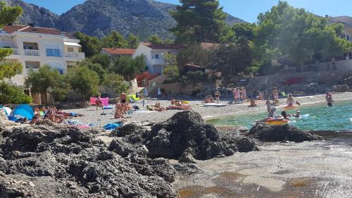 Ivan Dolac Apartment | Luxury beach