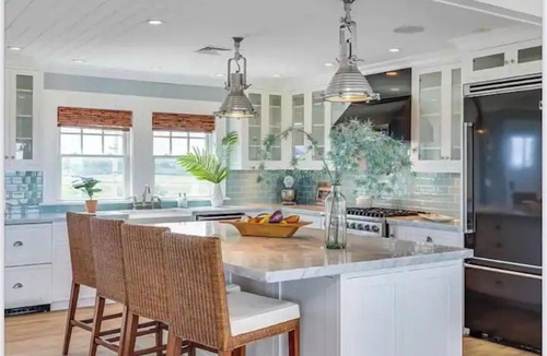 Sagamore Beach House | Luxury Beachfront Cottage