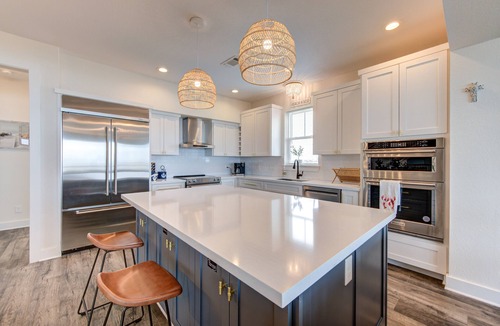Miramar House | Luxury Beachfront Home for your enjoyment!