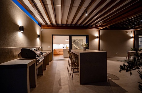 Dobropoljana Villa | Luxury beachfront family villa.
