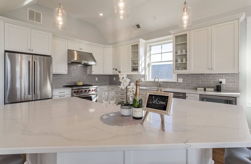 Beach Haven House | LUXURY BEACHHOUSE/LARGE HEATED POOL/3000 sqft
