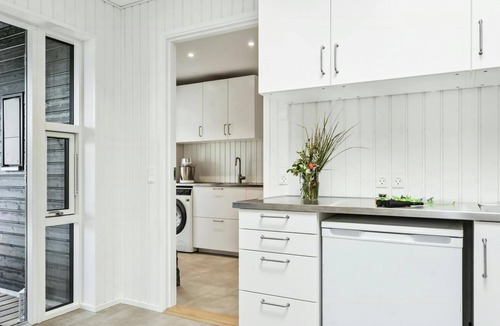 Hornslet House | Luxury Beachside Summerhouse – Soft Nordic Design & Sea Air
