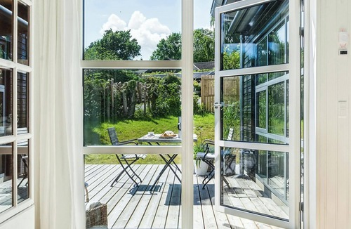 Hornslet House | Luxury Beachside Summerhouse – Soft Nordic Design & Sea Air
