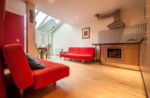 Greenhithe House | LUXURY BLUEWATER HOLIDAY HOME