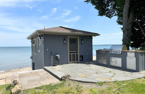 West Irondequoit House | Luxury Boat House Getaway